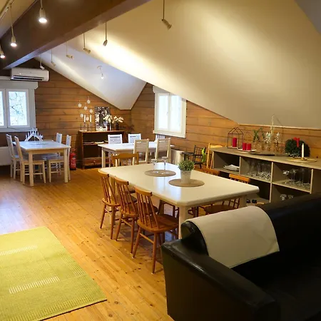 Alojamento de Acomodação e Pequeno-almoço Satamatupa Jaervinaekymaellae - Satamatupa With View Ylakoli